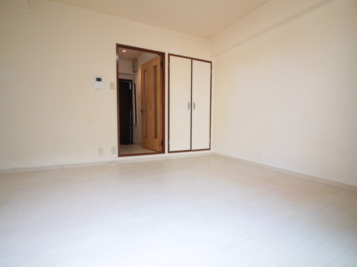 居室 アベニュー曙