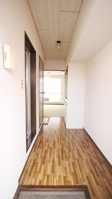 廊下 ＫＴクレヨン