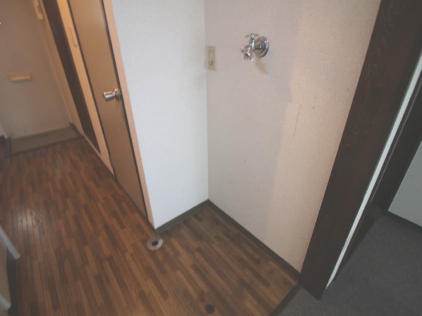 洗濯機置場 ＫＴクレヨン