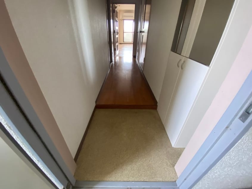 廊下 ベルデ香里