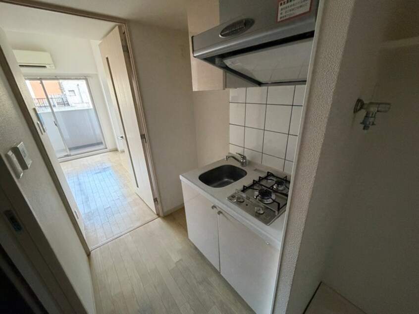 キッチン エスリード神戸WEST（504）