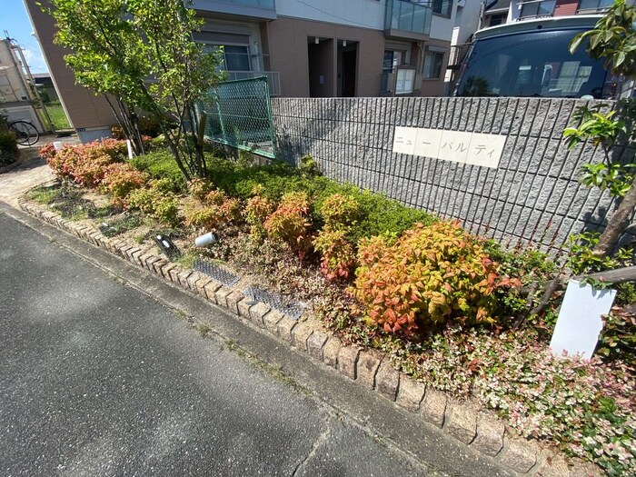 エントランス部分 ニューパルティＢ棟