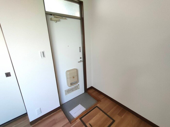 玄関 ニューパルティＢ棟