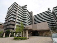 ｼﾞｵ千里中央ｻﾞ･ﾚｼﾞﾃﾞﾝｽ(108)