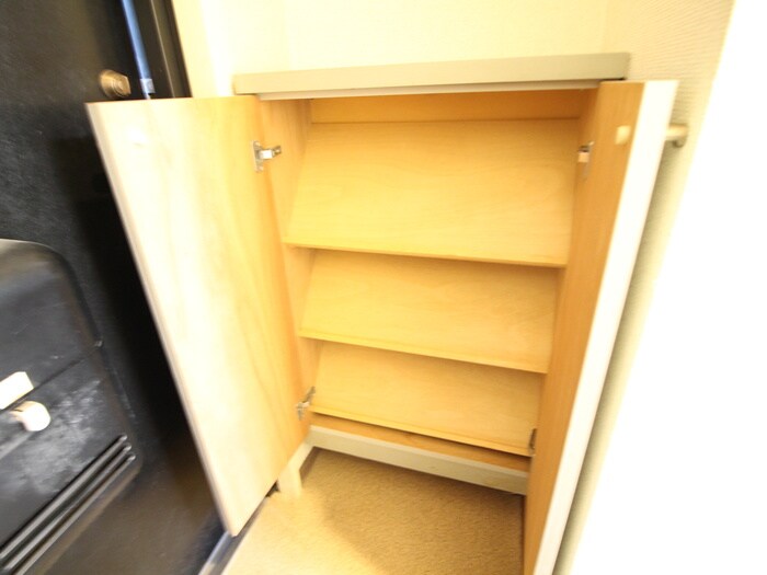 靴箱 ライフピアモア六甲