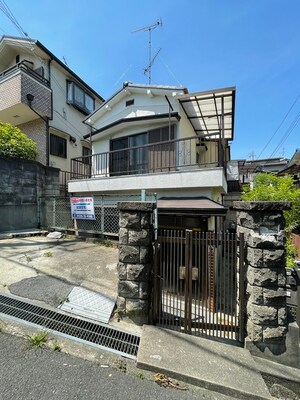 東香里新町貸家