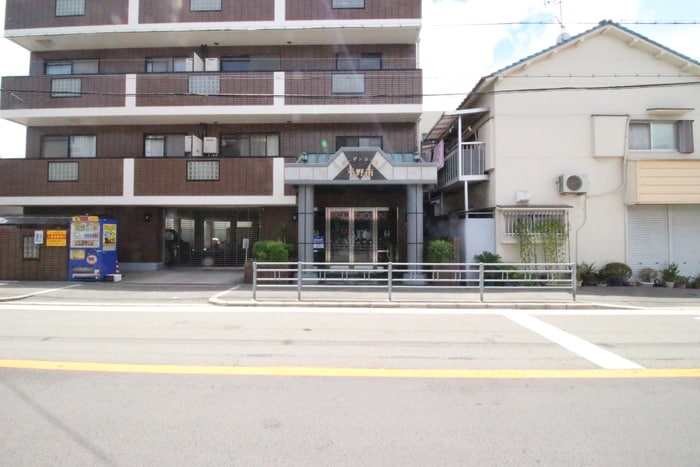 外観写真 ガ－デンコ－ト平野南