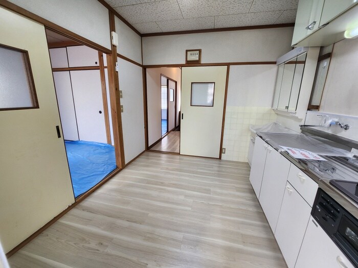 居室 サウスハイツ