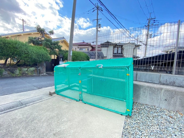 建物設備 シロイエ石切