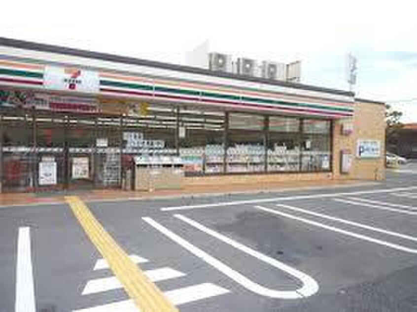セブンイレブン(コンビニ)まで450m ペルルⅡ