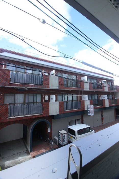 室内からの展望 ﾌｼﾞﾊﾟﾚｽ豊里中央公園Ⅱ番館