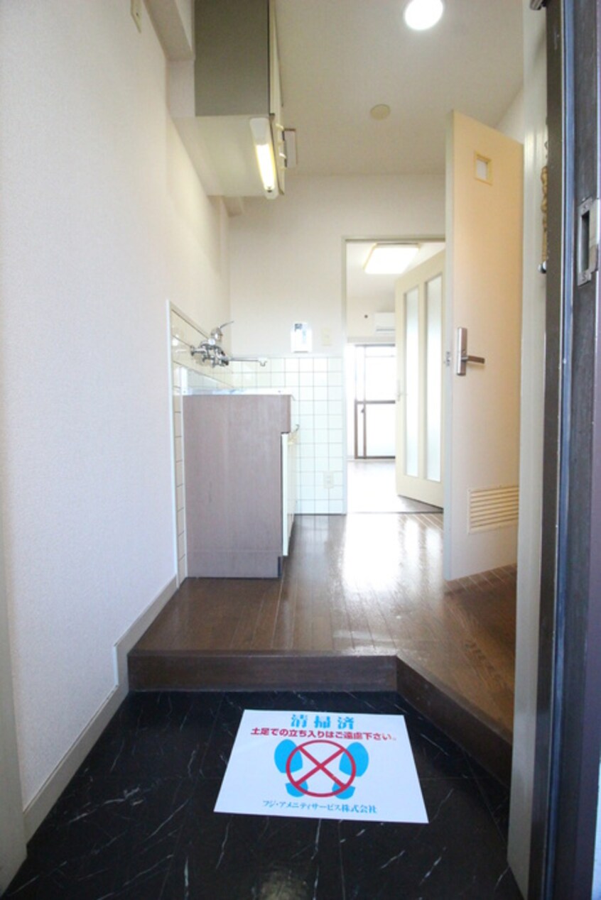 玄関 サザンポ－ト内海