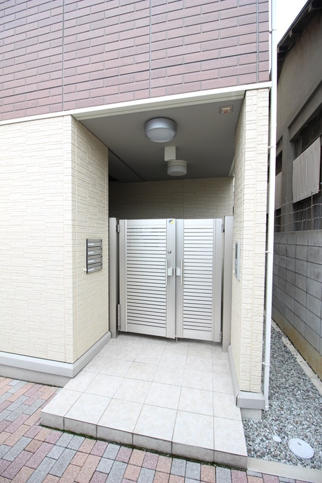 エントランス部分 プレシャス