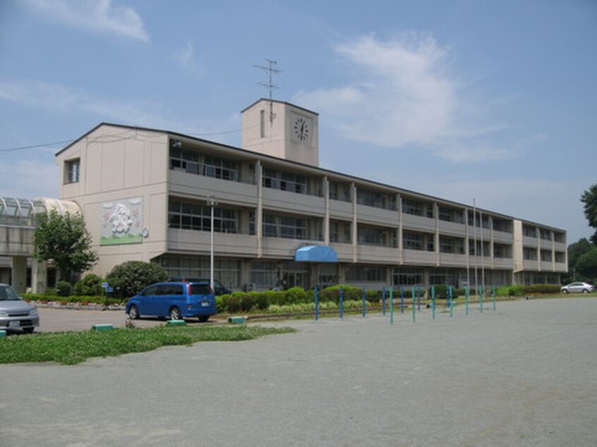 本山第一小学校(小学校)まで380m サニ－コ－ト