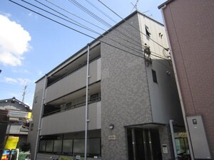モエステ－ジ