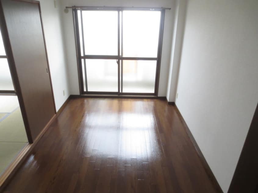 居室 レ・プレ・キャトラン