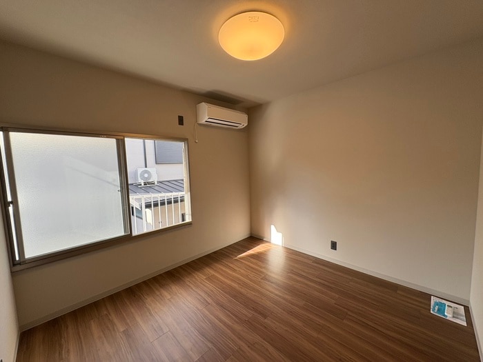 内観写真 ﾃﾞｻﾞｲﾝﾘﾌｫｰﾑｶﾞﾚｰｼﾞﾊｳｽ