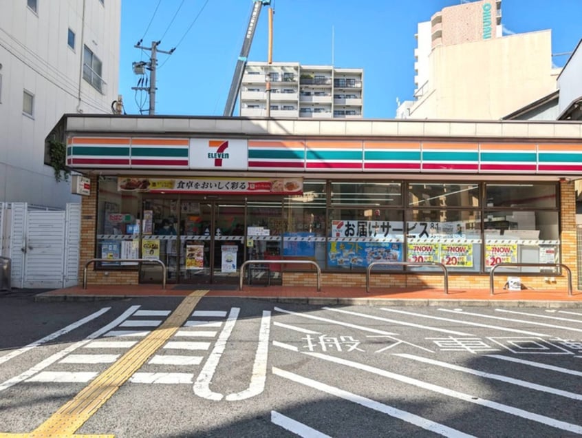 セブンイレブン(コンビニ)まで200m グランフェリーチェ・ナイン