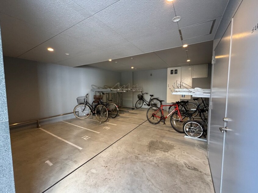 駐輪場 SAMTY　KITAUMEDA　RIVE