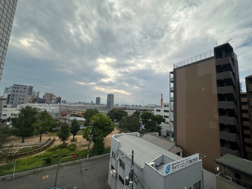 室内からの展望 SAMTY　KITAUMEDA　RIVE