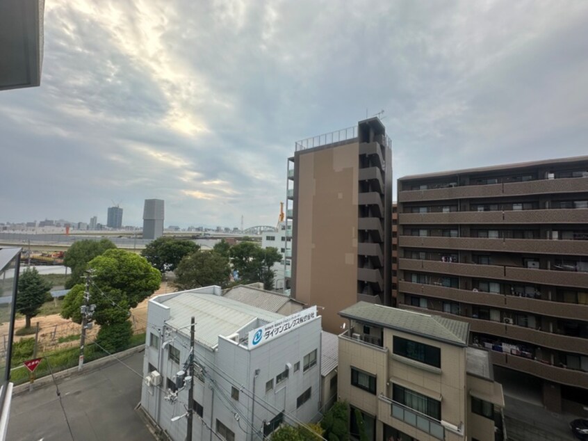 室内からの展望 SAMTY　KITAUMEDA　RIVE