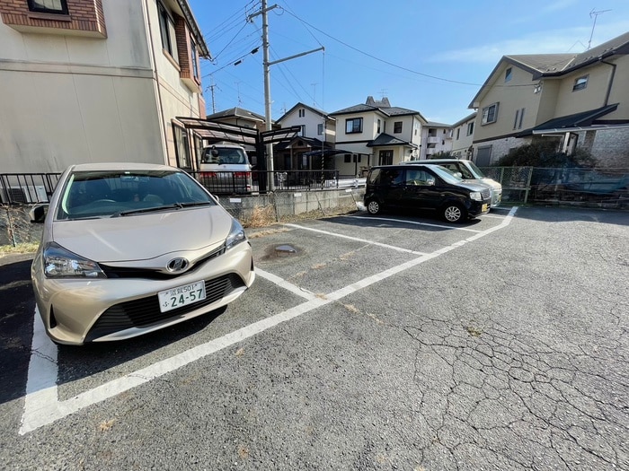 駐車場 ボンフレ－ルⅡ