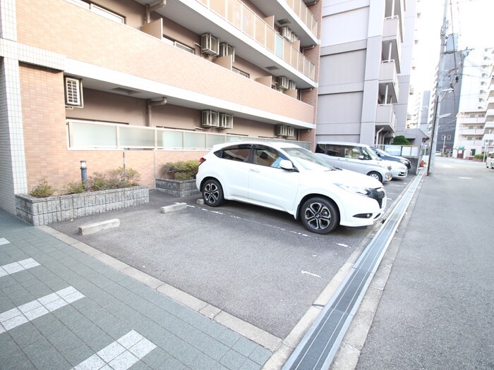 駐車場 ラグーン・フライト新大阪