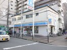 ローソン(コンビニ)まで230m ラグーン・フライト新大阪