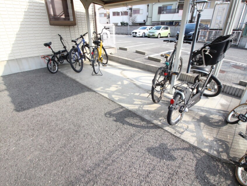 駐輪場 ヴィラアイリスＡ棟