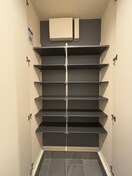 靴箱 オークメゾン加美