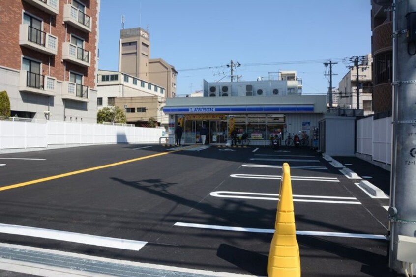 ローソン 堺南庄町店(コンビニ)まで550m メゾン中田出井