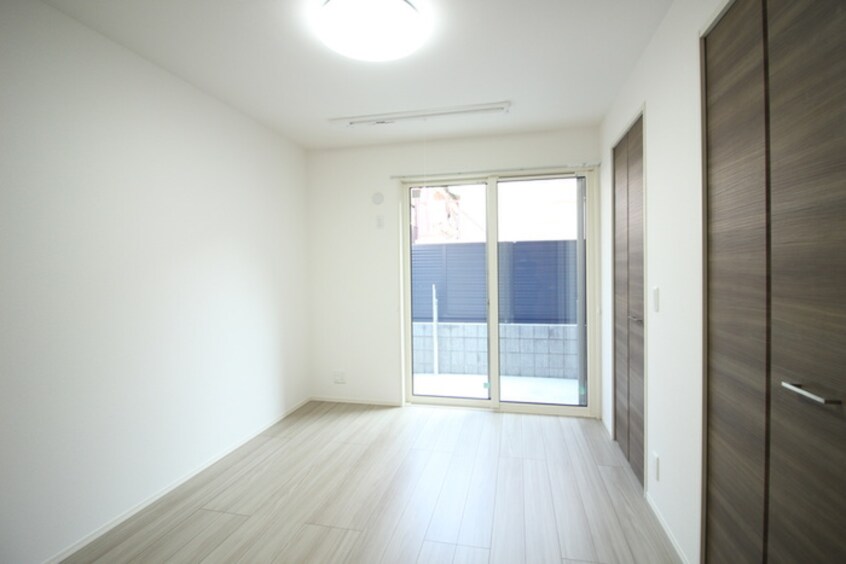 居室 FLAIR・総持寺