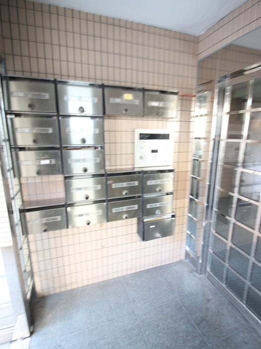 エントランス部分 デイズ桜川Ⅱ