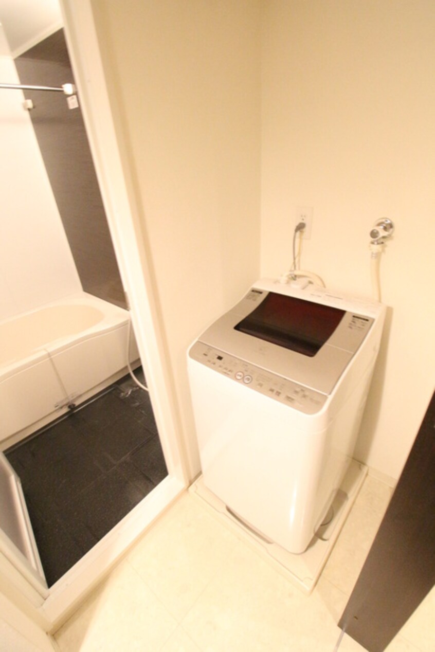 洗濯機置場 スペチア－レ