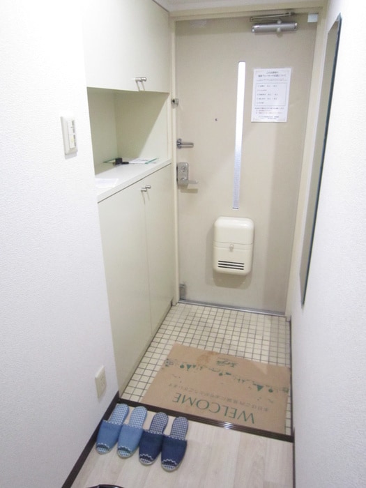玄関 淀川ﾊﾟｽﾄﾗﾙｺｰﾄ
