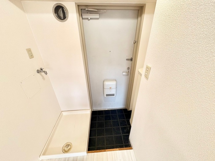 玄関 アベニュー津田