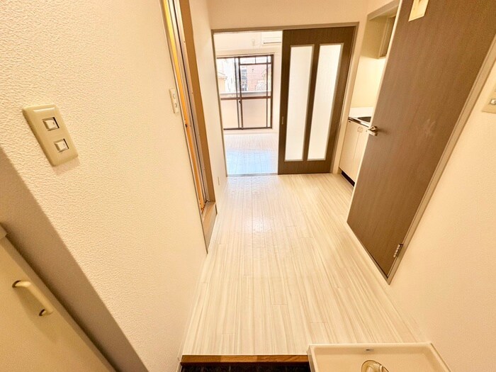 廊下 アベニュー津田