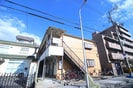 第1生島ハイツの外観
