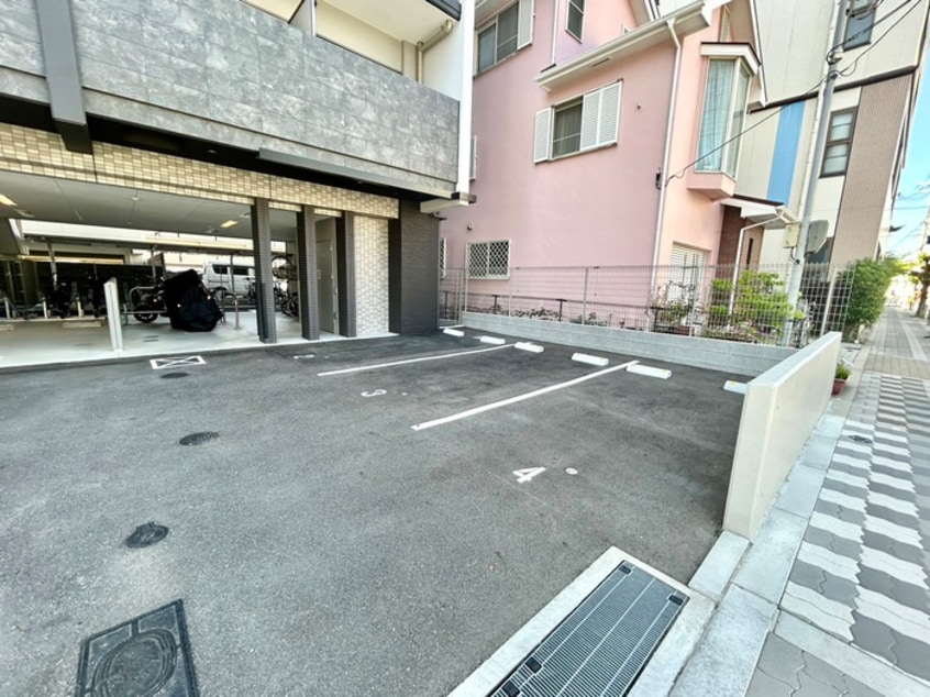 駐車場 エスリード新北野アーデル