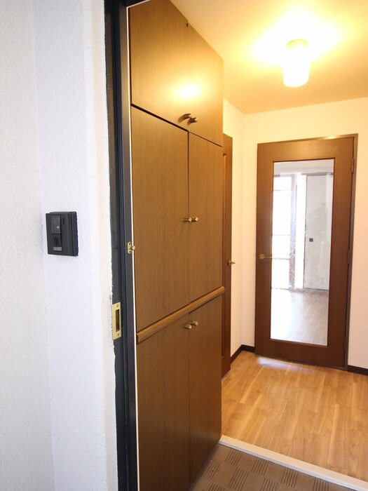 玄関 ベルトピア忠岡北 Ｂ棟