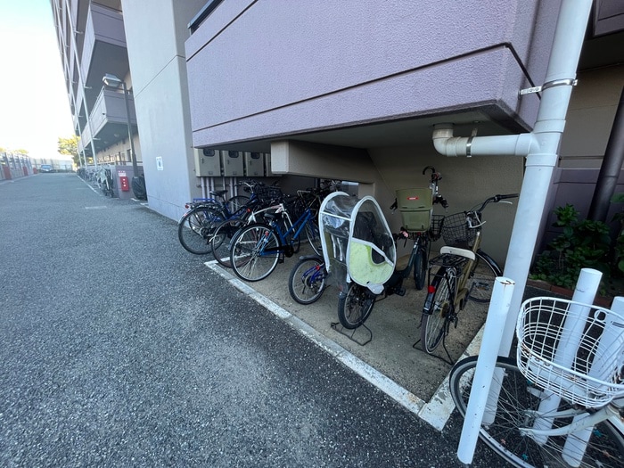 駐輪場 フレシア西宮