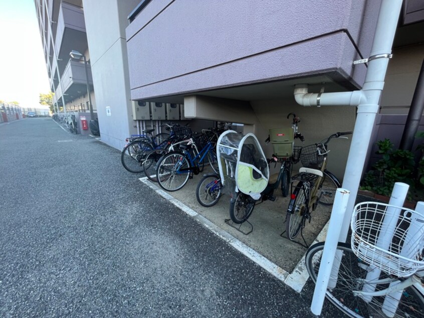 駐輪場 フレシア西宮