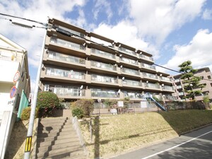 コープ野村くずは（105）
