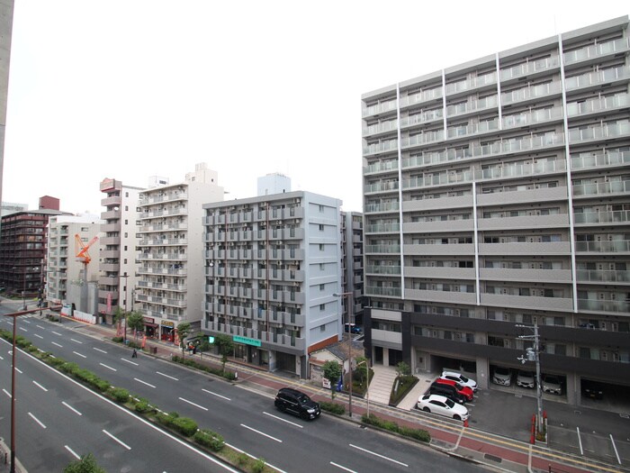 室内からの展望 コボリマンション新大阪(613)