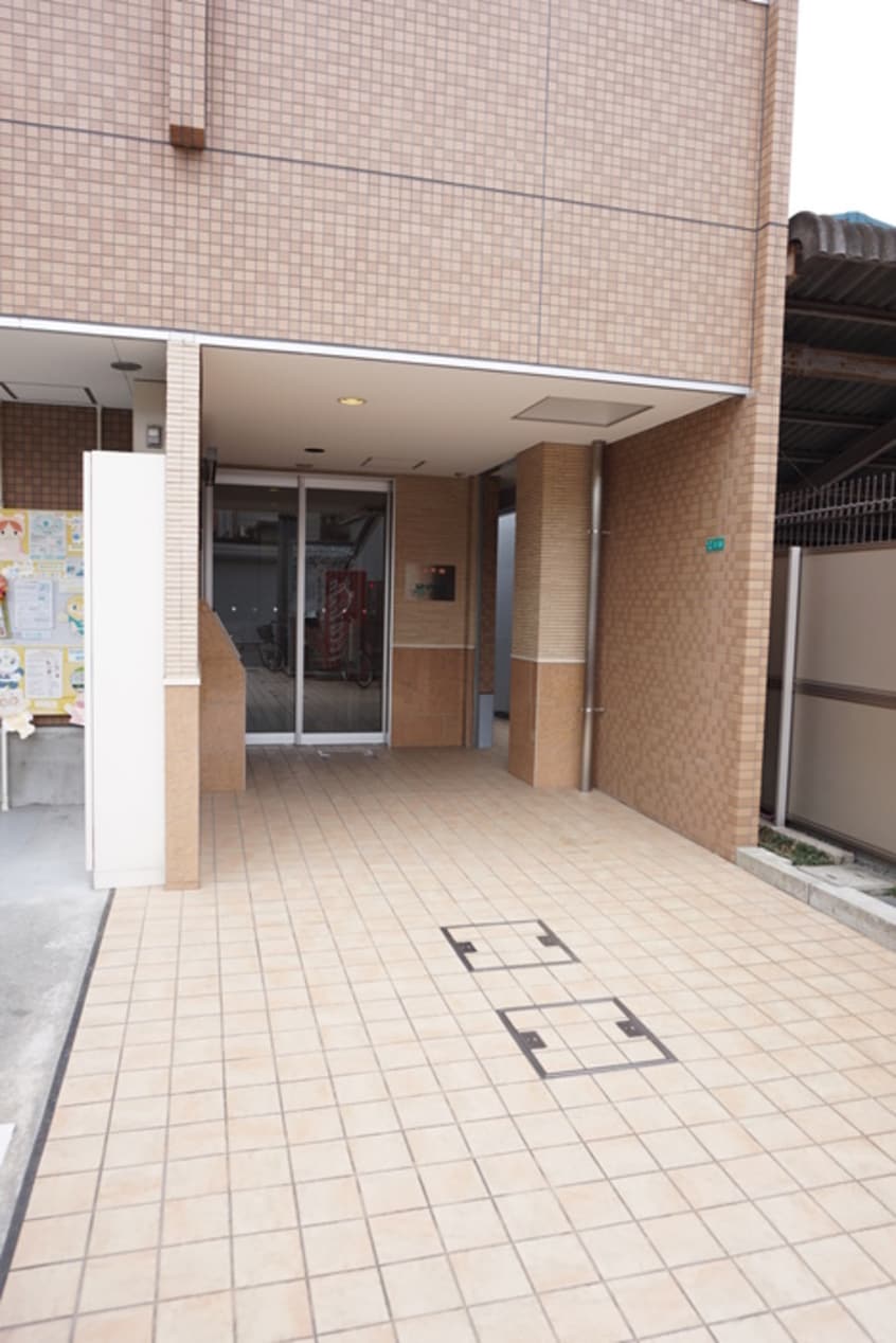 エントランス部分 ドルチェヴィータ難波南