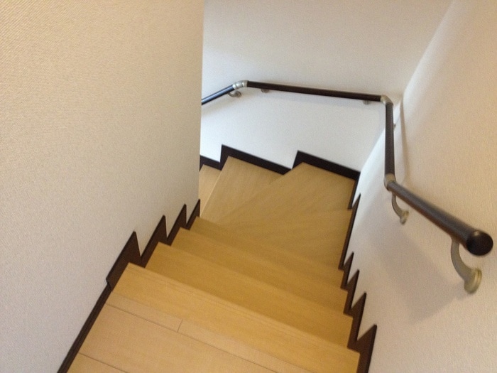 廊下 スリーハーブズ狭山1番館