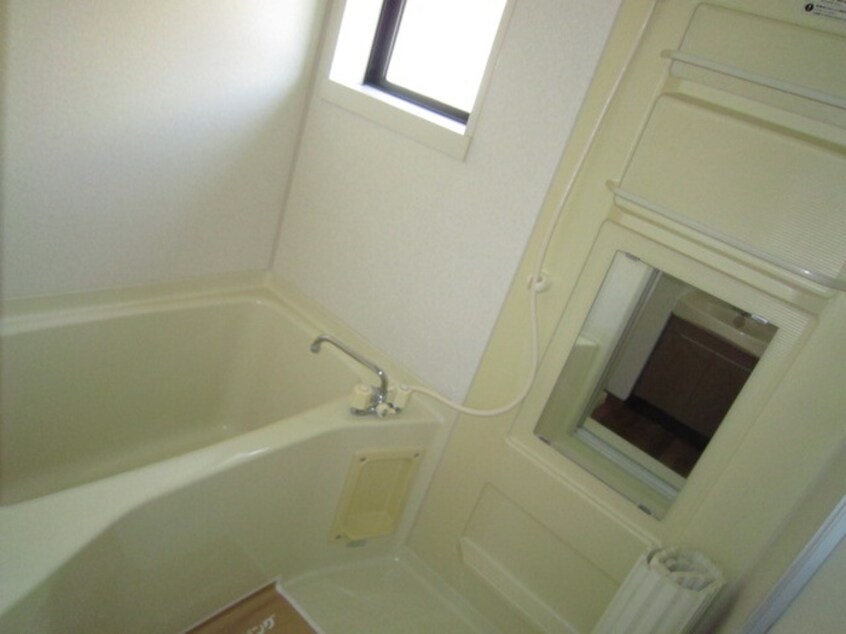 バス／シャワールーム等 ラーク加茂