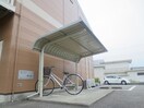 駐輪場 ドミール小山