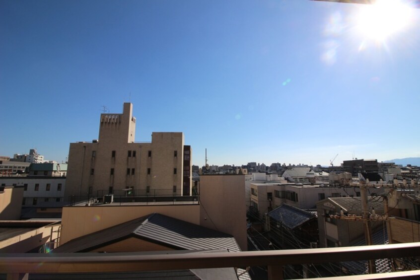 室内からの展望 VAIL京都御苑