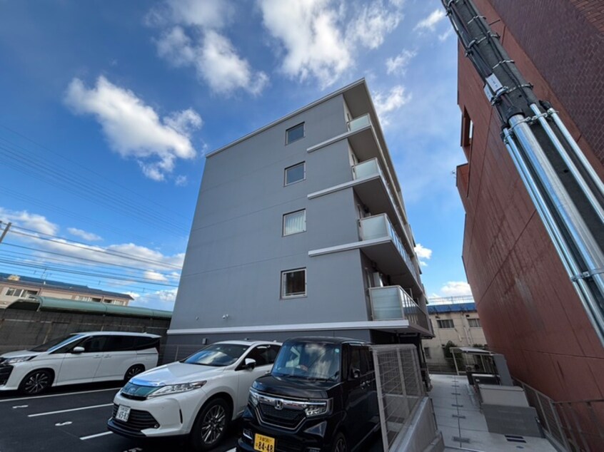 エントランス部分 BERG FUJINOMORI